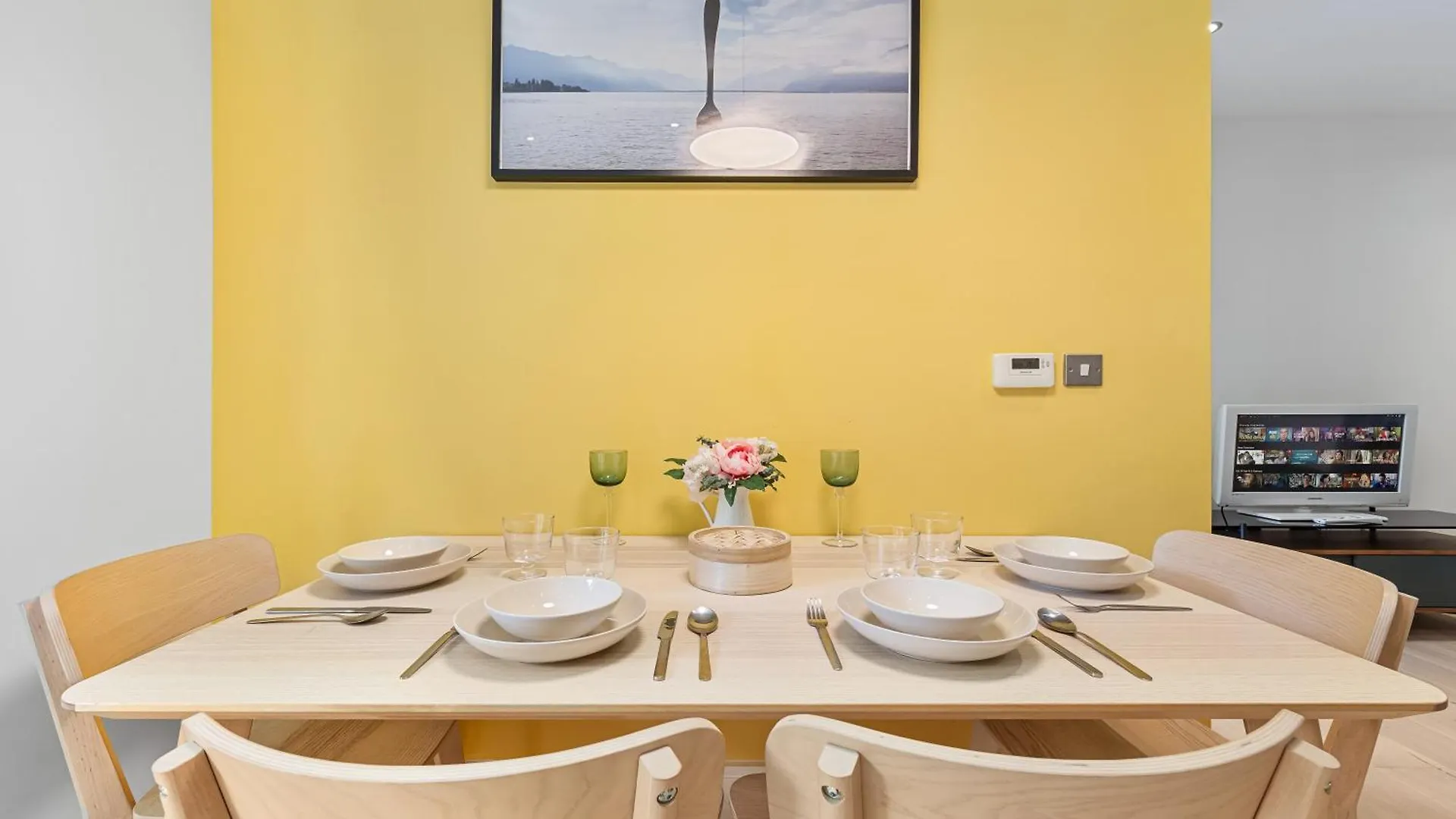 Trendy 2 Bed Flat In Greenwich With Car Parking London 0*,  United Kingdom